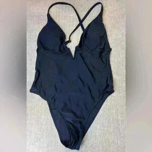 Cupshe Navy One-Piece Swimsuit with V-Notch and Crossback Straps